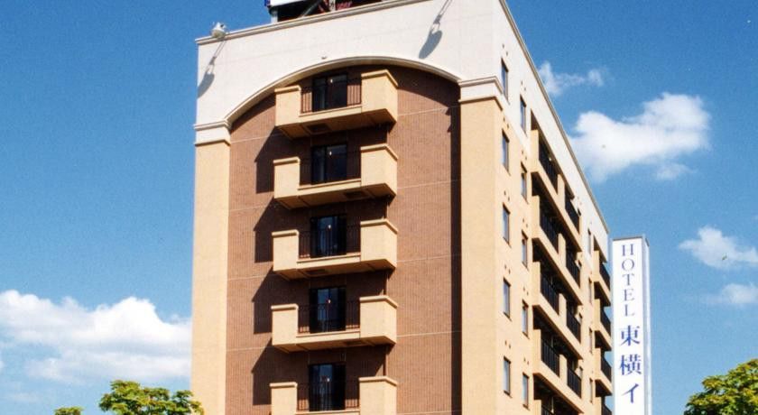 Toyoko Inn Yonezawa Ekimae Buitenkant foto